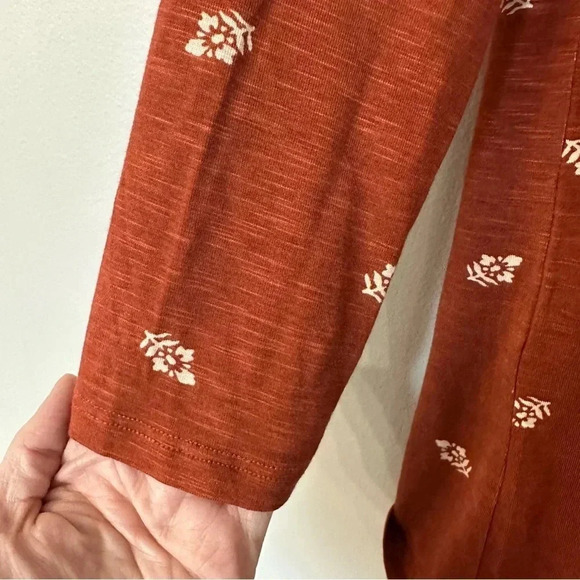 Daniel Rainn Women's 3/4 Sleeve Rust & Cream Leaf Design Blouse Size XS NWT - Picture 8 of 9